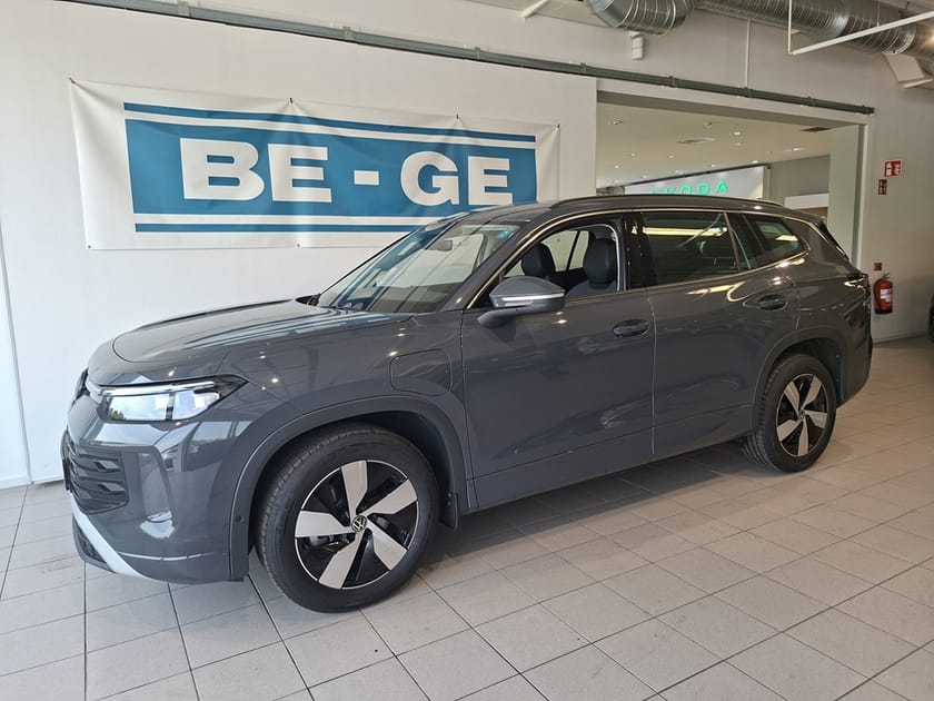 Bild 1 av Volkswagen Tayron eHybrid Life 204HK DSG Backkamera