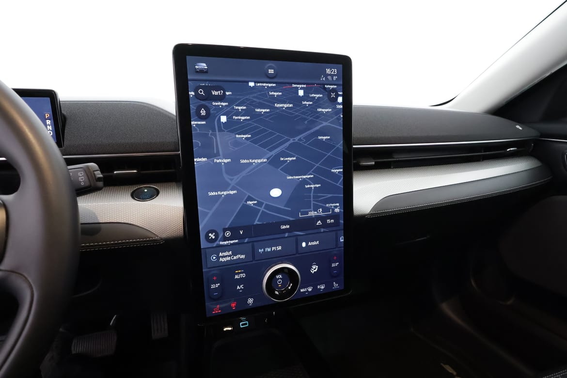 Ford Mustang Mach-E 2022 - miniatyr 14