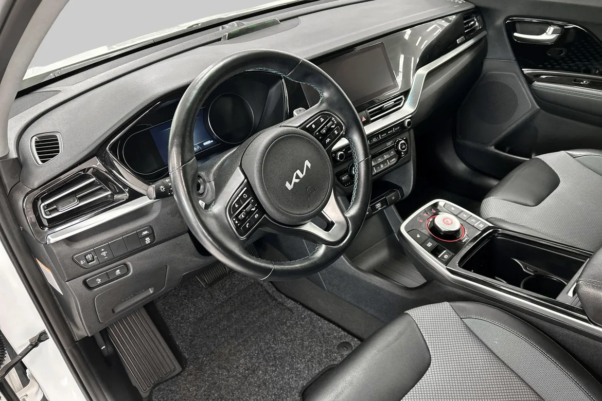 picture of a car