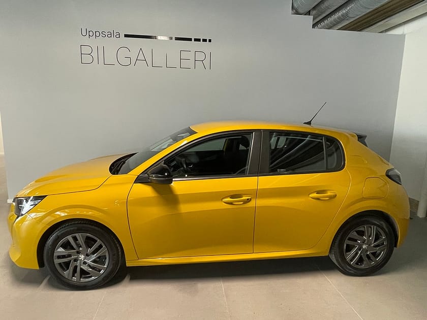 Bild 3 av Peugeot 208 Active Pack 75hk - NY SERVAD, Apple CarPlay  536kr/årsskatt