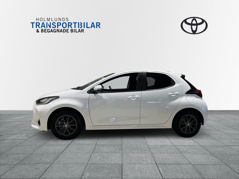 Bild 3 av Toyota Yaris Hybrid 115 1,5 Active plus (116HK) V-hjul