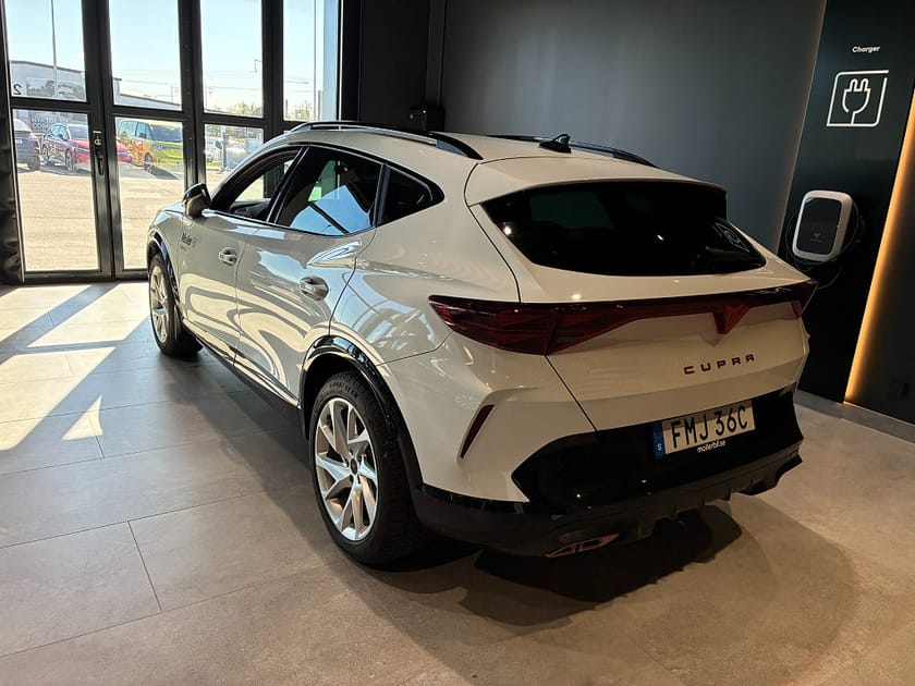 Bild 4 av CUPRA Formentor e-Hybrid 1.5 204 hk Swedish Edition