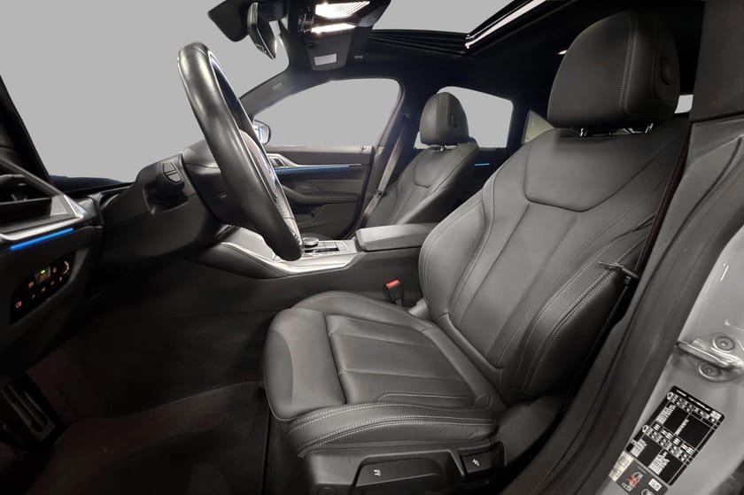 Bilde 2 av BMW i4 M50 xDrive Gran Coupé FULLY CHARGED, M-sport PRO, Laser, HiFi, HUD, Sol