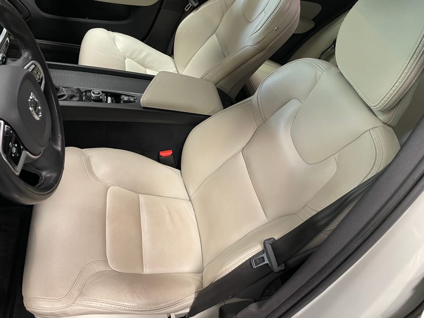 Bild 4 av Volvo V60 Cross Country D4 AWD Advanced SE II