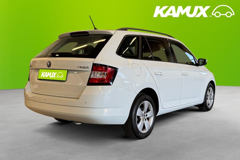 Bild 4 av Škoda Fabia Kombi Combi 1.0 TSI 95hk Carplay Farthållare