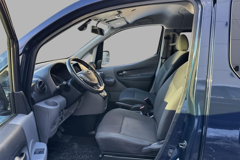 Bilde 5 av Nissan e-NV200 Combi Evalia 40kWh 7-Seter Premium/R Kamera/Navi/Cruise/S+V