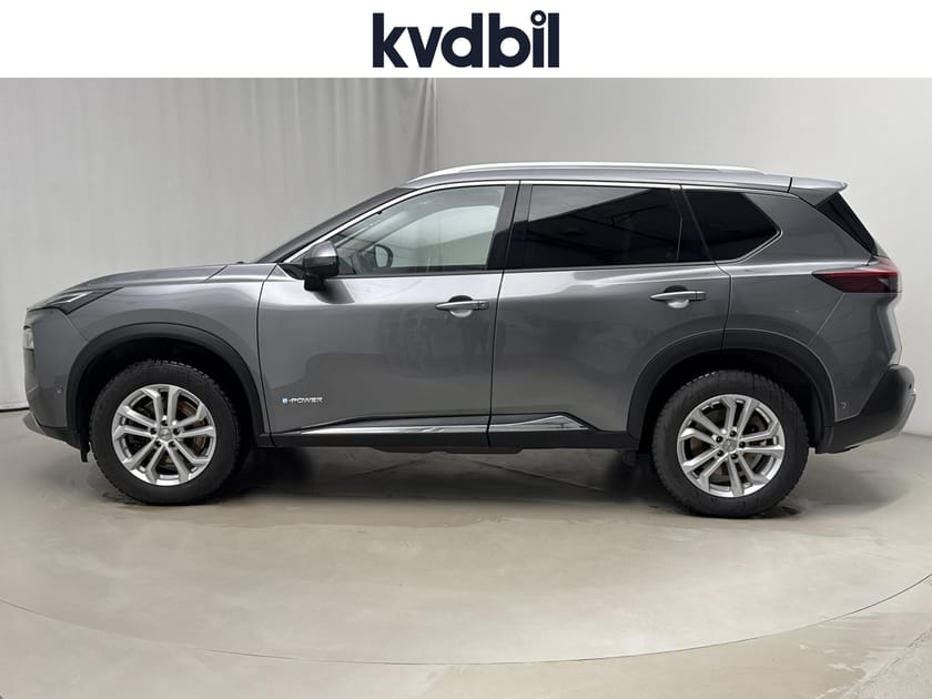 Bild 2 av Nissan X-Trail e-4ORCE (158hk) 7-sits Helläder 360 kamera