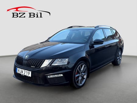 Škoda Octavia Kombi Skoda RS 2.0 TDI 4x4 Premium Värmare Drag  B-Kamera