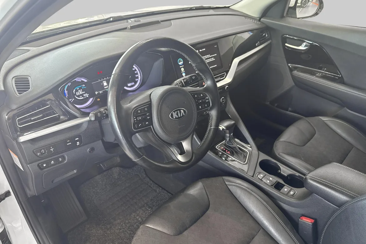picture of a car