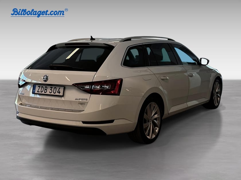Bild 4 av Škoda Superb Kombi 2.0 TDI 4x4 L&K