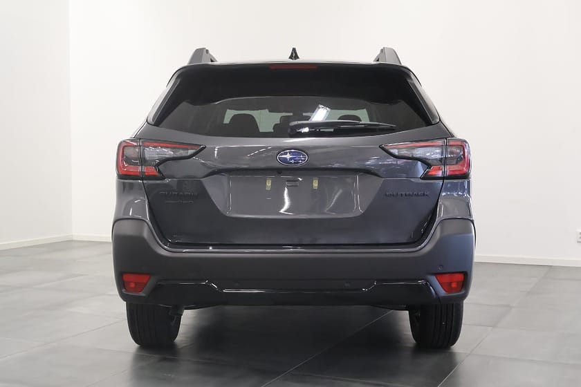 Bild 3 av Subaru Outback FIELD Demobil Låg skatt 965 kr/år