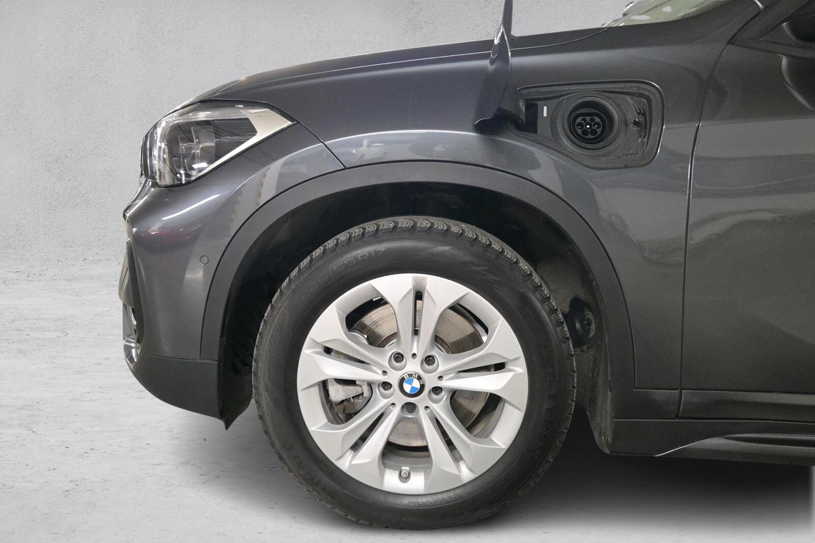 Thumnail bilde 3 av BMW X1 xDrive25e