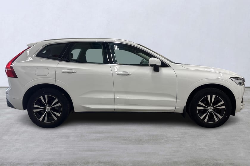 Bild 3 av Volvo XC60 B5 AWD Bensin Mom Advanced SEIII