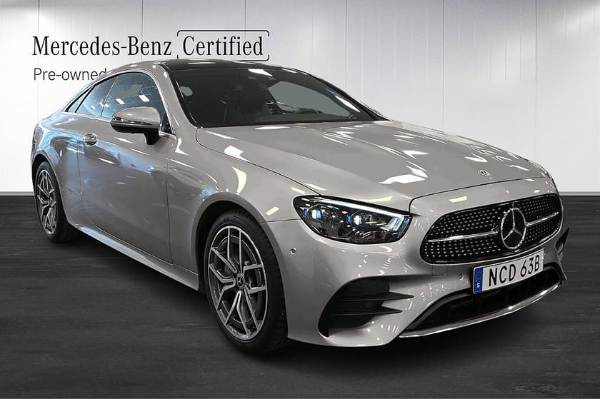 Bild 2 av Mercedes-Benz E 300 Coupé AMG Distronic Panorama Burmester Keyless