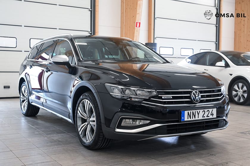 Bild 3 av Volkswagen Passat Alltrack 2.0 TDI 4Motion Kamera Drag 200hk