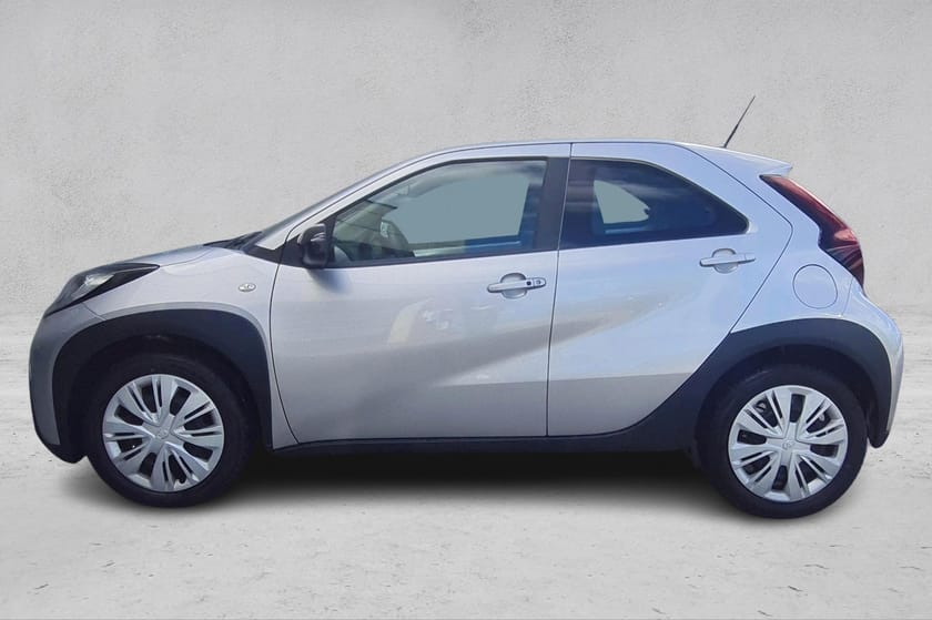 Bilde 2 av Toyota Aygo X 1.0 Life - Ryggekamera