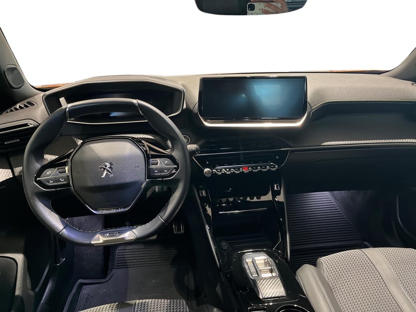 Bild 4 av Peugeot e-2008 GT Electric 5-d SUV