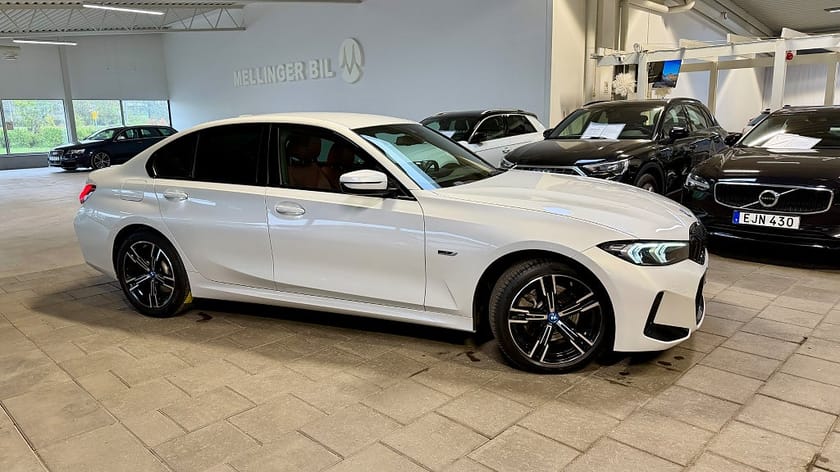 Bild 2 av BMW 330e Sedan Steptronic M Sport 292hk H/K Sound
