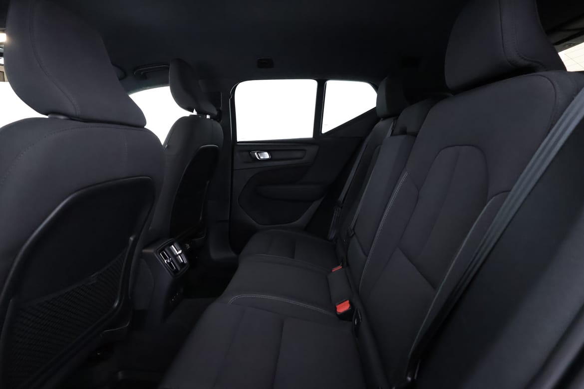 Volvo XC40 2023 - miniatyr 10