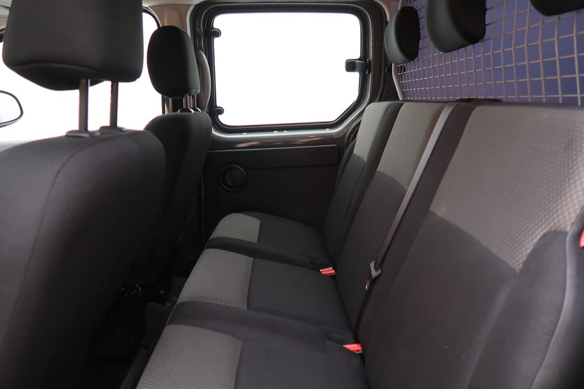 Bild 5 av Renault Kangoo Express Maxi Passenger Skåp phII dCi110 S/S Maxi+ 5pl