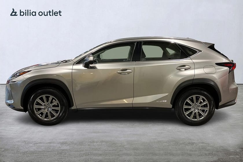 Bild 5 av Lexus NX 300h AWD 2.5 E-CVT Comfort B-kamera Adaptiv