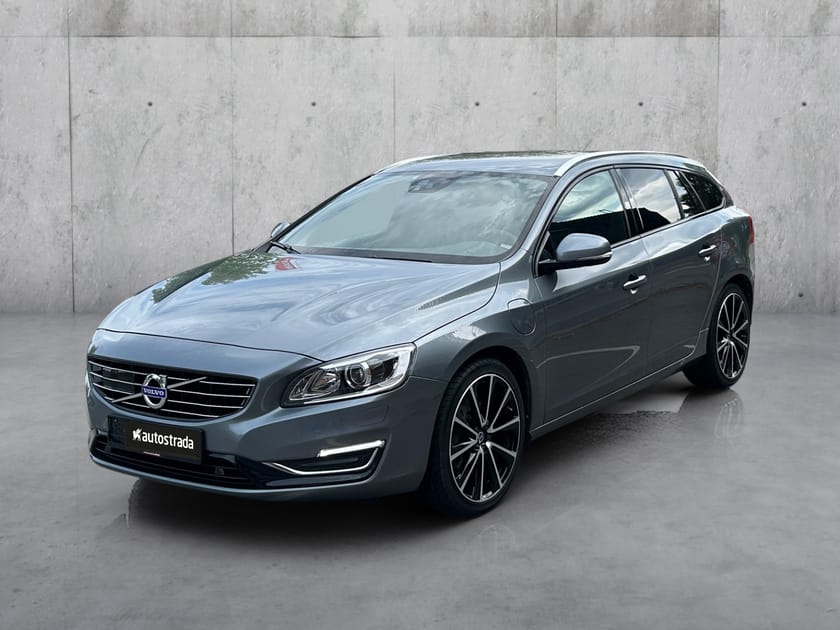 Bilde 1 av Volvo V60 D6 AWD Twin Engine|Summum|H.feste|R.Kamera|Skinn