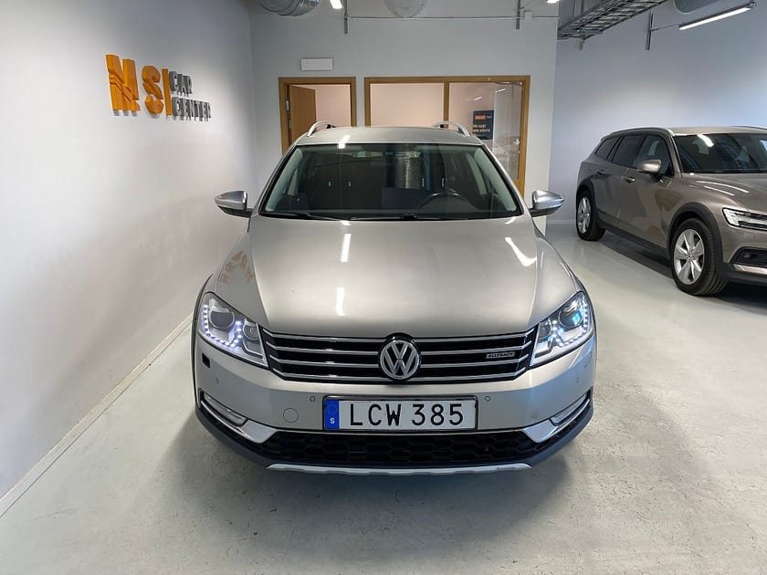 Bild 2 av Volkswagen Passat Alltrack 2.0 TDI DPF BMT 4Motion Drag M-värme