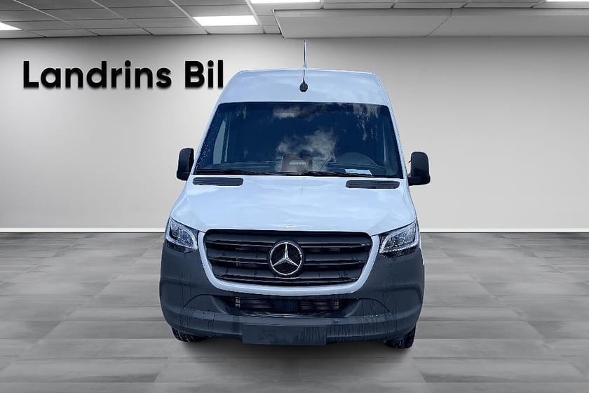 Bild 2 av Mercedes-Benz Sprinter 317 CDI RWD Panel Van A2 SELECT dubbla skjutdörrar Drag