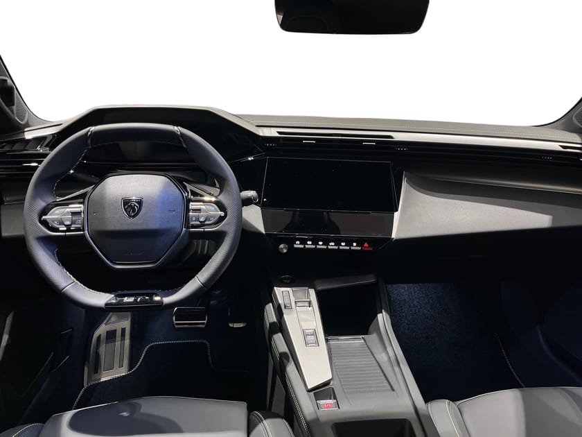 Bild 5 av Peugeot 408 Hybrid 145 GT A Facelift - DEMOBIL