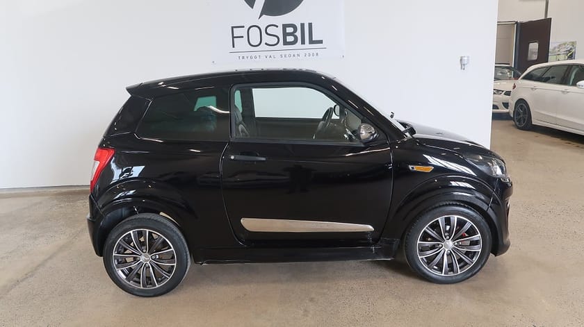 Bild 3 av Ligier JS50L *RÄNTEKAMPANJ 3.45%* 0.5 DCI CVT Kamera Sommar & Vhjul