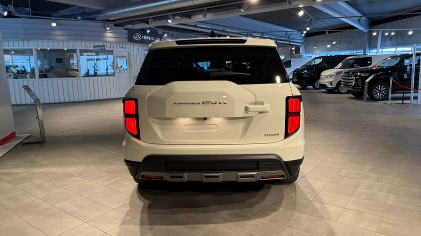 Bild 4 av KGM Torres EVX Luxury edition