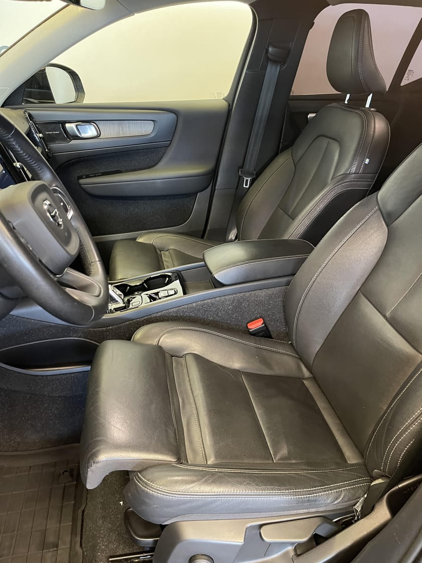Bild 5 av Volvo XC40 Recharge T5 Inscription / Dragkrok / Läder / Navigation /