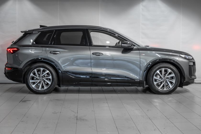 Bilde 3 av Audi Q6 e-tron quattro S line Pro