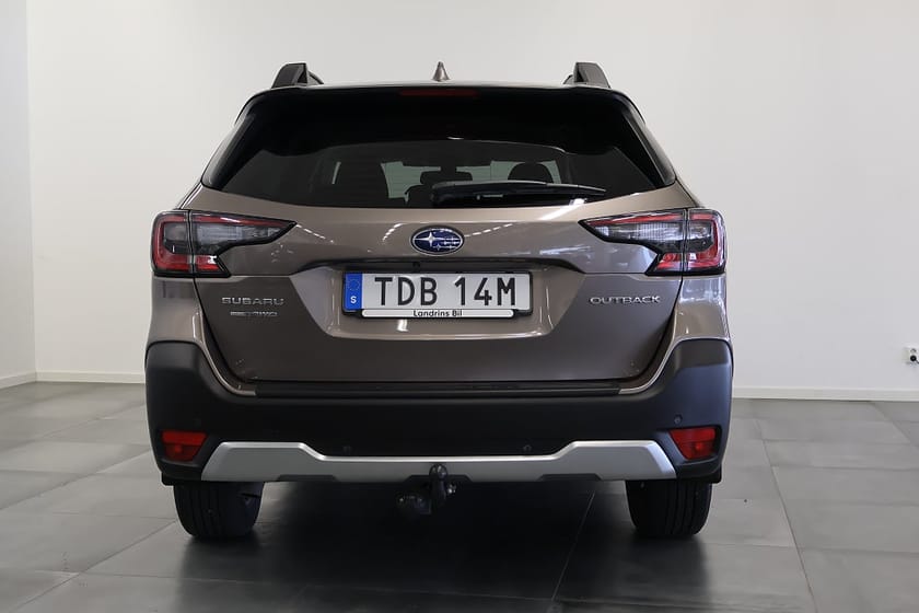 Bild 4 av Subaru Outback 2.5 4WD XFuel Adventure V-Hjul Drag M-Värm LågSkatt