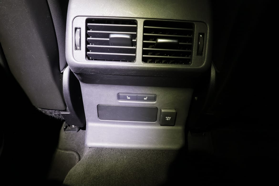 Land Rover Range Rover Velar 2018 - miniatyr 25