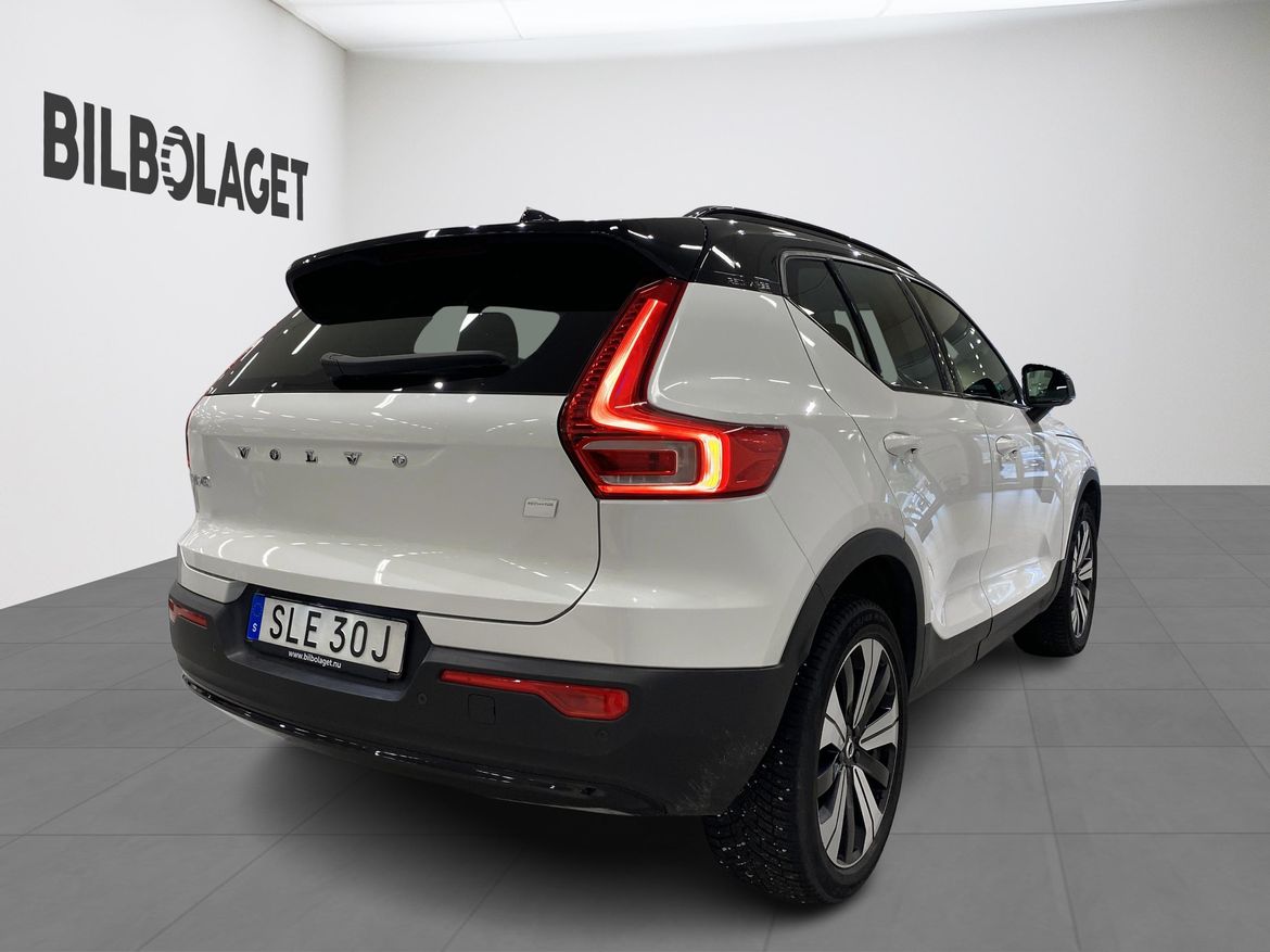 Volvo XC40 2023 - miniatyr 4