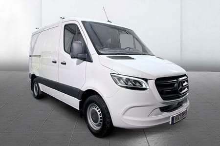 Mercedes-Benz Sprinter 317 CDI RWD Panel Van Aut Drag Inredd 360° 3sits Läder 170hk