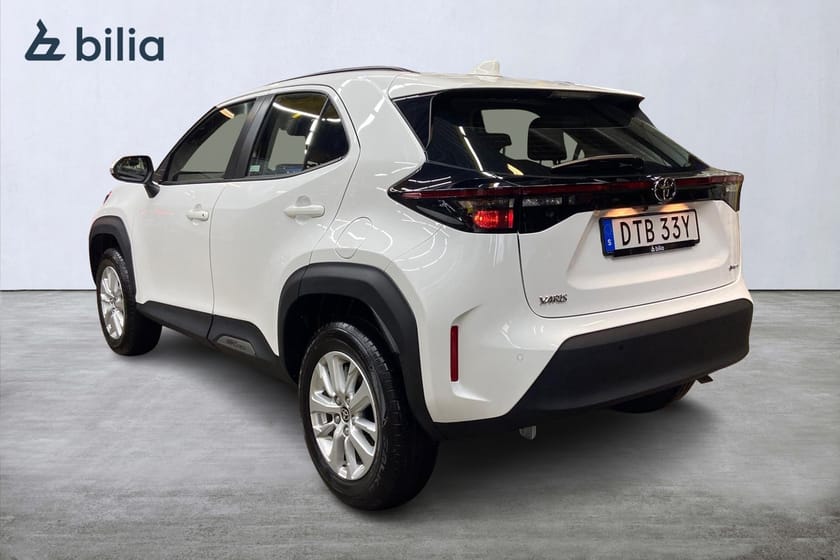 Bild 2 av Toyota Yaris Cross Hybrid 115 1,5 Active Säkerhetspaket Nybilsgaranti 2028 MOMS