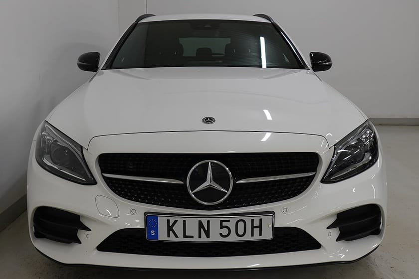 Bild 2 av Mercedes-Benz C 200 T 4MATIC 9G AMG Line Night Edtn Cockpit Burmester