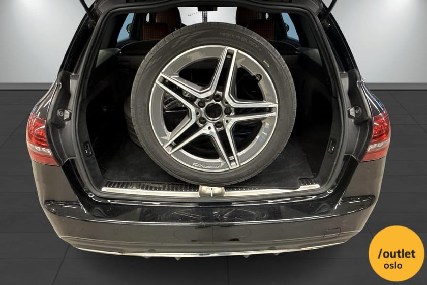 Bilde 5 av Mercedes-Benz C 200 T 4MATIC C200 184HK AMG / Ad.cruise / Luftfjæring / ryggekamera