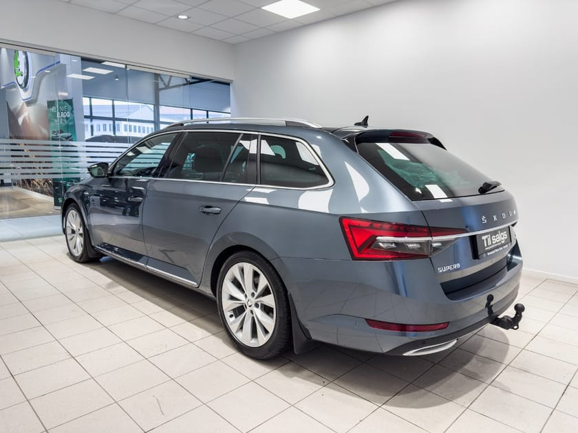 Bilde 5 av Škoda Superb Stasjonsvogn Sup3fl stv l&k d190 dsg4x4kamp