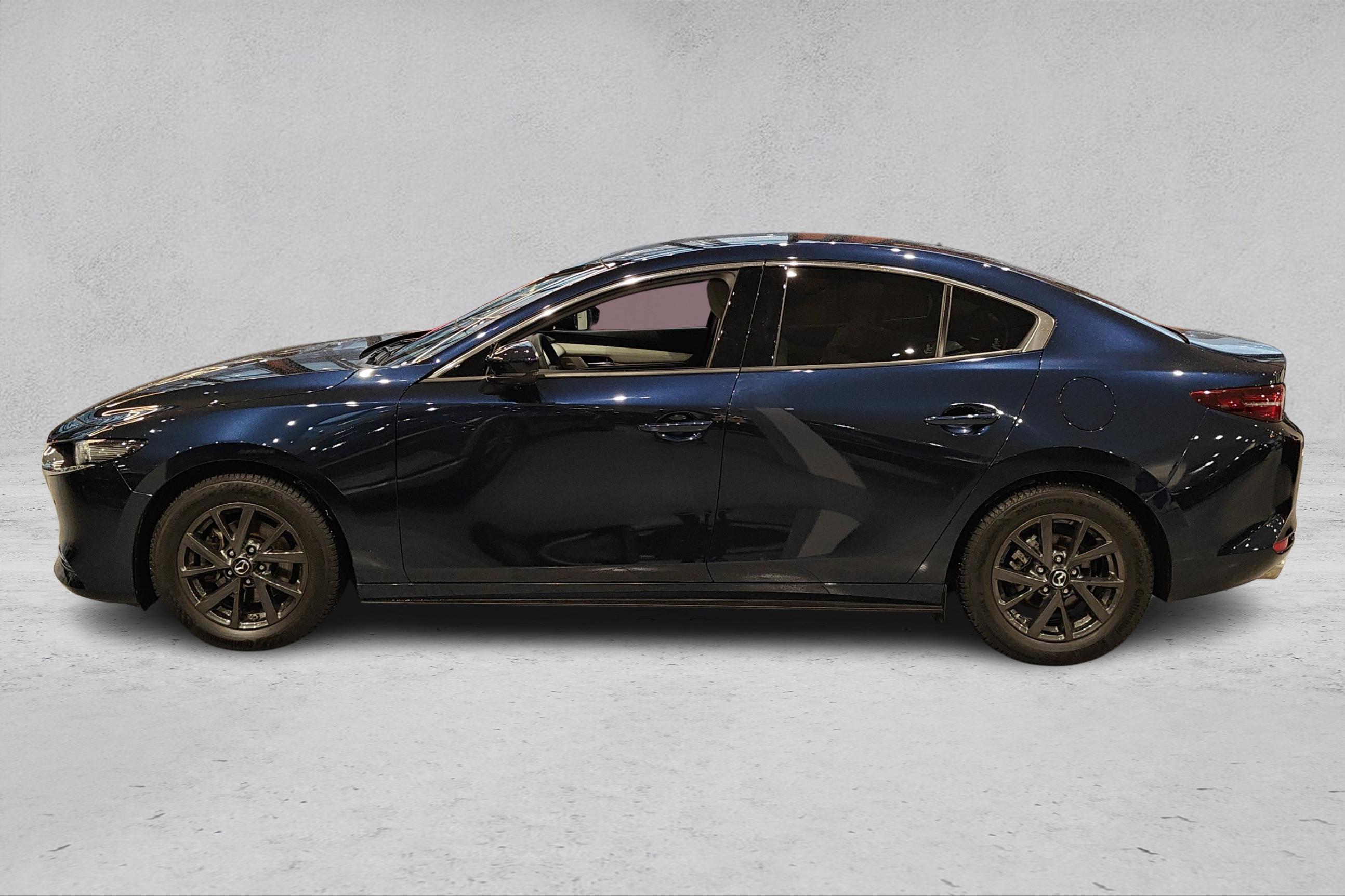 Thumnail bilde 1 av Mazda 3 Sedan