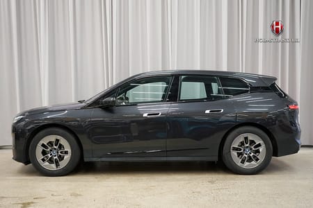 BMW iX xDrive40 326hk Comfort Pano Drag H/K 3D DAP 4zon 20"