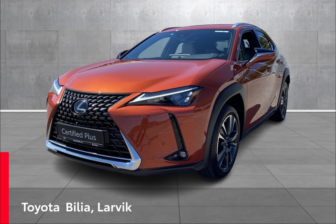Lexus UX 250h E-Four CVT, 184hk, 2023