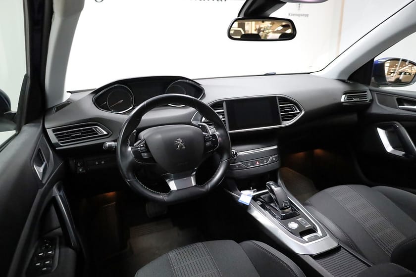 Bild 2 av Peugeot 308 SW 1.2 Allure Automat/ Nyservad