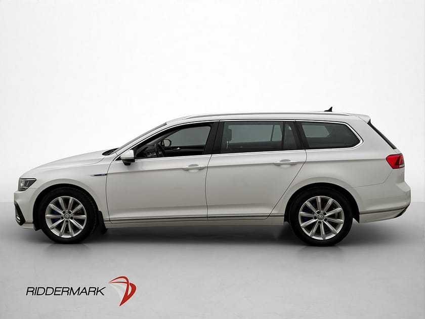 Bild 5 av Volkswagen Passat Sportscombi GTE 218hk Kamera Navi Halvskinn Dragkrok
