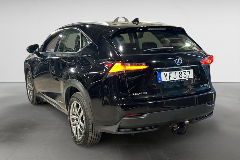 Bild 5 av Lexus NX 300h AWD 2.5 197HK AUT BUSINESS LINE DRAG NAVI 580KR/ÅR