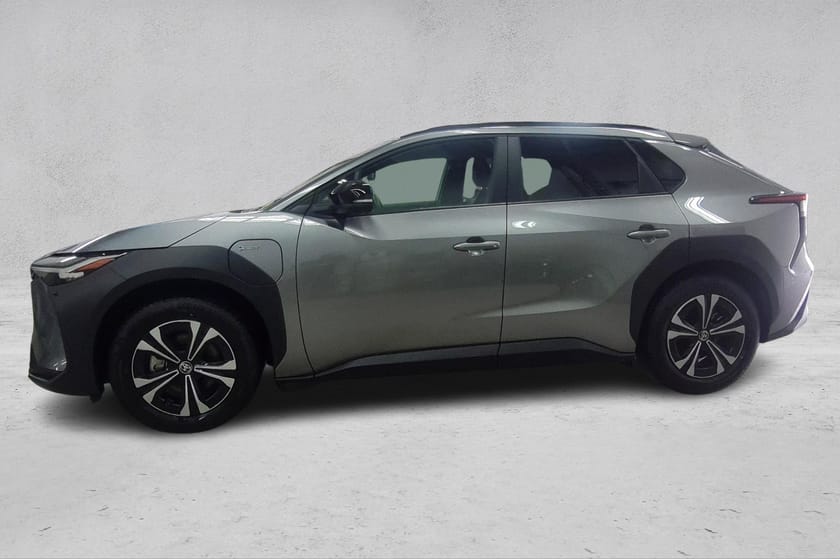 Bilde 2 av Toyota bZ4X AWD Active Tech - LED - Adaptiv cruise - Kamera +++