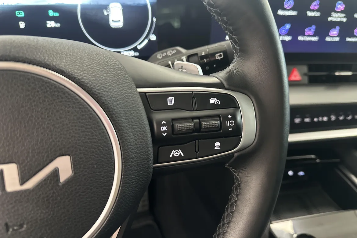 picture of a car