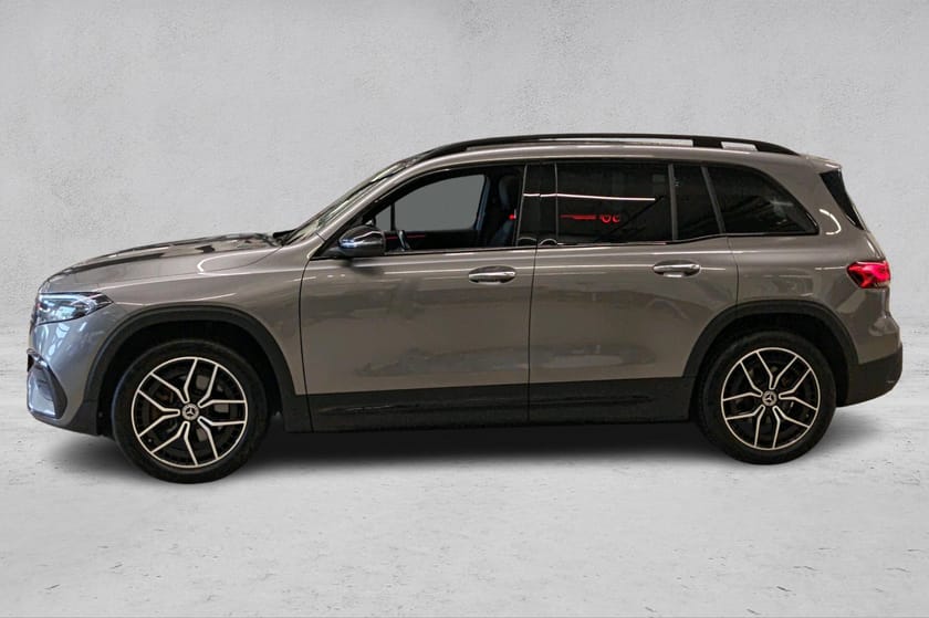 Bilde 2 av Mercedes-Benz EQB 300 4MATIC AMG I Glasstak I 7seter I AdaptivCruise